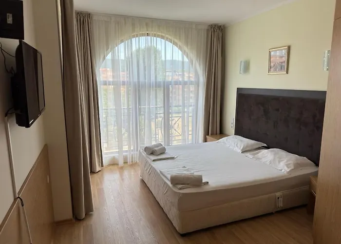 Pacific-3-a Апартамент *